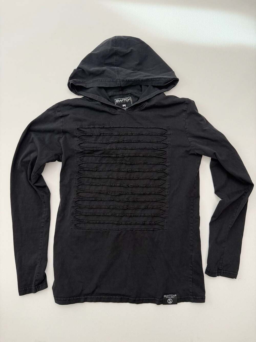 Switch Remarkable Men's Black Long Sleeve Distressed Cutout Gothic Hoodie Size M